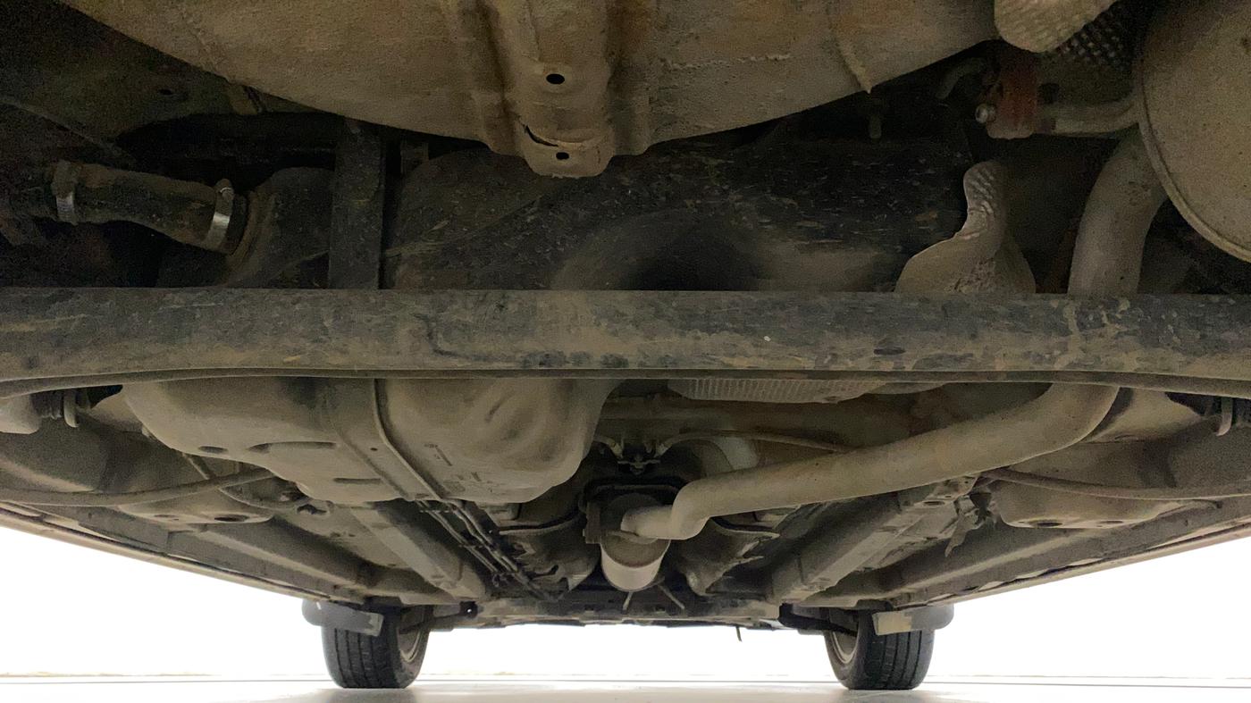 2019 Mahindra XUV300 W8 1.5 DIESEL, Diesel, Manual, 72,275 km, Rear Underbody