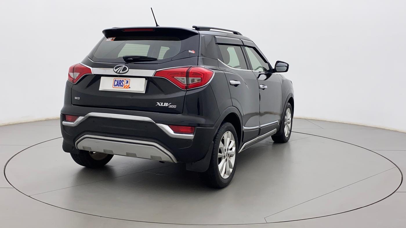 2019 Mahindra XUV300 W8 1.5 DIESEL, Diesel, Manual, 72,275 km, Right Back Diagonal