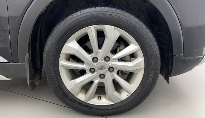 2019 Mahindra XUV300 W8 1.5 DIESEL, Diesel, Manual, 72,275 km, Right Front Wheel