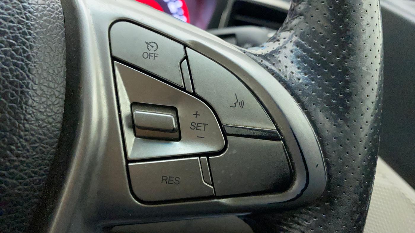 2019 Mahindra XUV300 W8 1.5 DIESEL, Diesel, Manual, 72,275 km, Adaptive Cruise Control