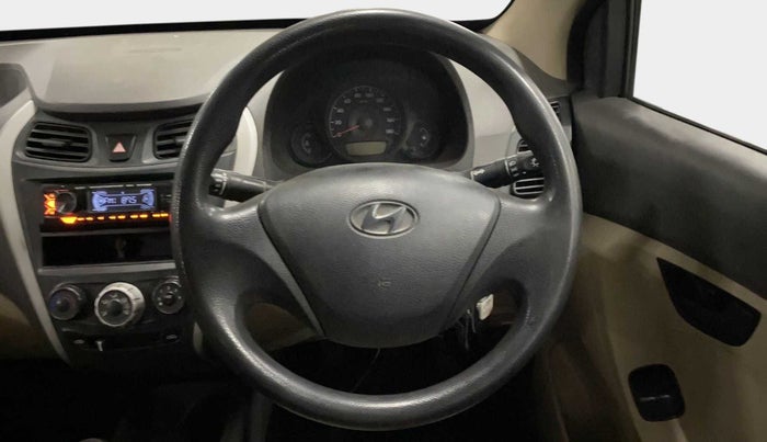 2017 Hyundai Eon ERA +, Petrol, Manual, 50,706 km, Steering Wheel Close Up