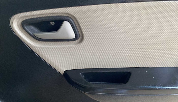 2019 Maruti Alto VXI, Petrol, Manual, 89,638 km, Driver Side Door Panels Control