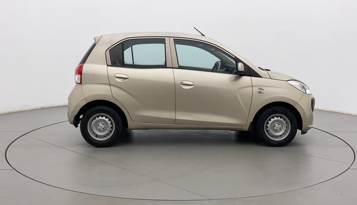 2019 Hyundai NEW SANTRO MAGNA AMT, Petrol, Automatic, 16,843 km, Right Side View