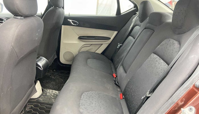 2022 Tata TIGOR XZ PLUS CNG, CNG, Manual, 31,870 km, Right Side Rear Door Cabin