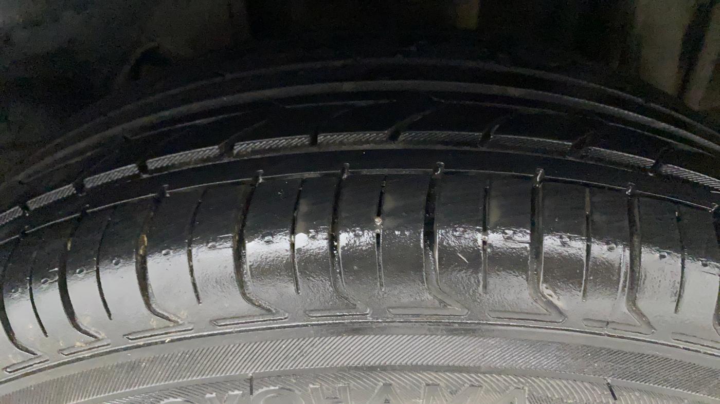 2018 Tata Tiago XZA PETROL, Petrol, Automatic, 50,496 km, Left Rear Tyre Tread