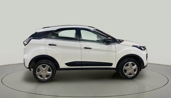 2021 Tata NEXON XM PETROL, Petrol, Manual, 34,125 km, Right Side View
