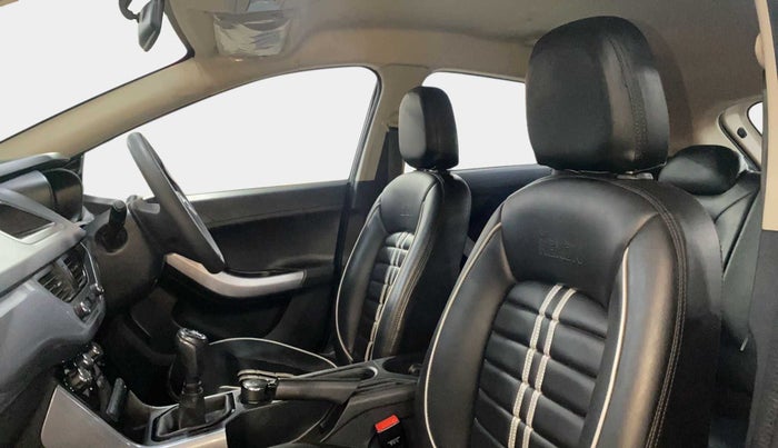 2021 Tata NEXON XM PETROL, Petrol, Manual, 34,125 km, Right Side Front Door Cabin