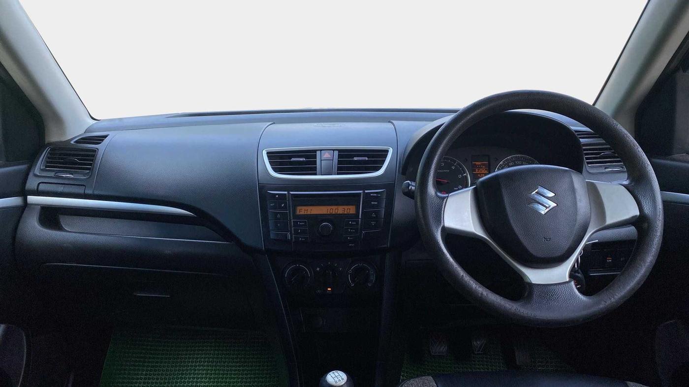 2014 Maruti Swift VDI, Diesel, Manual, 91,238 km, Dashboard