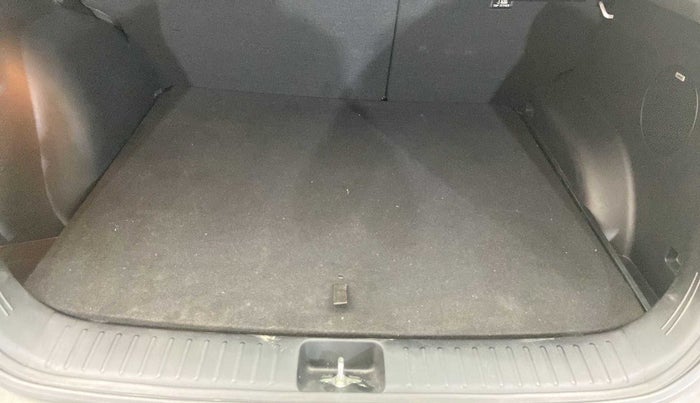 2021 Hyundai Creta SX (O) 1.4 TURBO DCT DUAL TONE, Petrol, Automatic, 32,162 km, Boot Inside