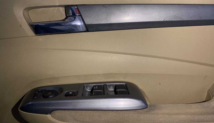 2012 Honda City 1.5L I-VTEC V MT SUNROOF, Petrol, Manual, 64,762 km, Driver Side Door Panels Control