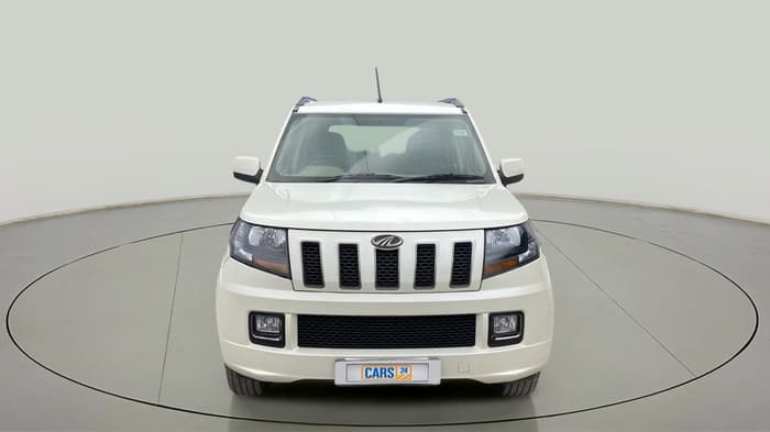 2018 Mahindra TUV300 T10, Diesel, Manual, 45,117 km, Front