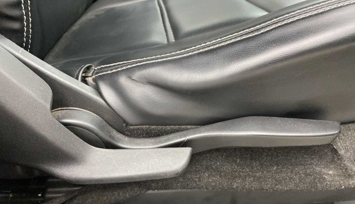 2020 Maruti IGNIS ALPHA 1.2 AMT, Petrol, Automatic, 19,389 km, Driver Side Adjustment Panel