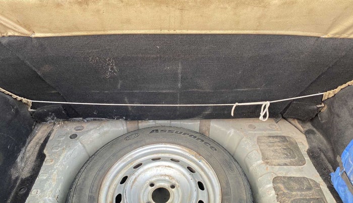 2018 Mahindra KUV 100 NXT K2 P 6 STR, Petrol, Manual, 61,668 km, Boot Inside