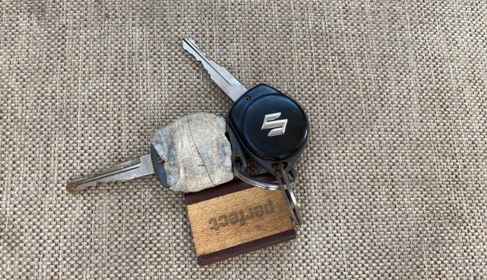 2012 Maruti Swift Dzire VXI, Petrol, Manual, 98,736 km, Key Close Up