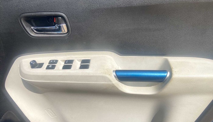2018 Maruti IGNIS DELTA 1.2, Petrol, Manual, 13,007 km, Driver Side Door Panels Control