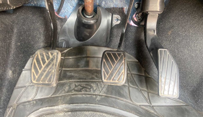 2018 Maruti IGNIS DELTA 1.2, Petrol, Manual, 13,007 km, Pedals
