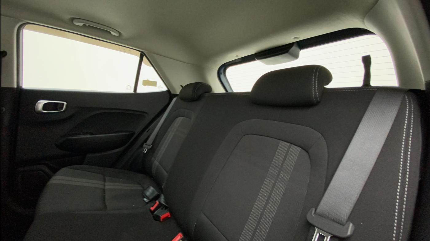 2020 Hyundai VENUE SX 1.0 (O) TURBO IMT, Petrol, Manual, 11,208 km, Right Side Rear Door Cabin