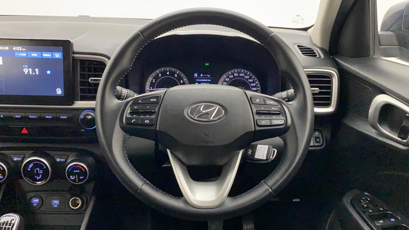 2020 Hyundai VENUE SX 1.0 (O) TURBO IMT, Petrol, Manual, 11,208 km, Steering Wheel Close Up