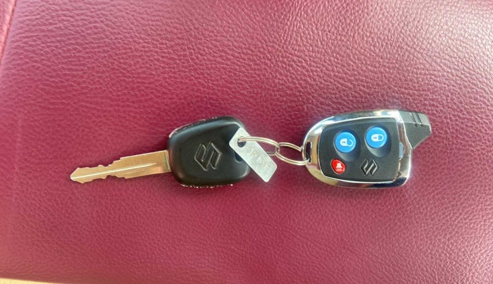 2018 Maruti Alto K10 VXI, Petrol, Manual, 19,251 km, Key Close Up