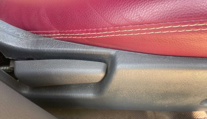 2018 Maruti Alto K10 VXI, Petrol, Manual, 19,251 km, Driver Side Adjustment Panel