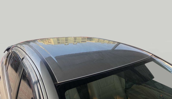2018 Maruti Ciaz DELTA 1.5 SHVS MT PETROL, Petrol, Manual, 33,464 km, Roof
