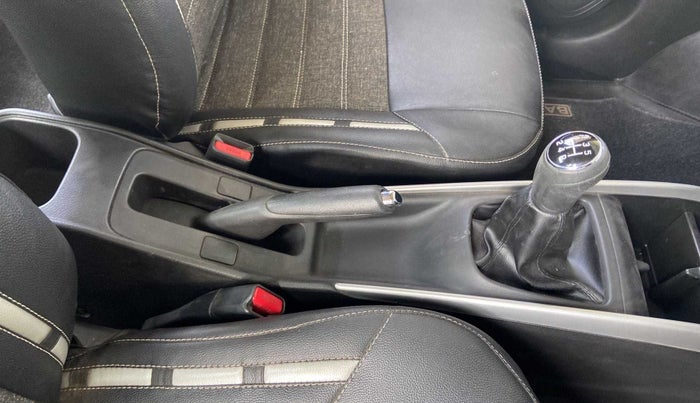 2016 Maruti Baleno DELTA PETROL 1.2, Petrol, Manual, 27,062 km, Gear Lever