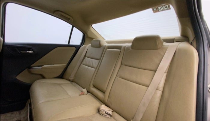 2016 Honda City 1.5L I-VTEC VX CVT, Petrol, Automatic, 1,25,004 km, Right Side Rear Door Cabin