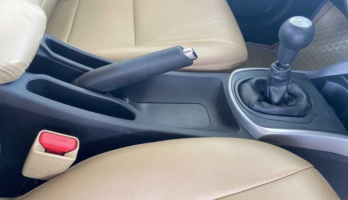 2018 Honda City 1.5L I-VTEC V MT, Petrol, Manual, 34,718 km, Gear Lever