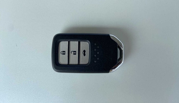 2018 Honda City 1.5L I-VTEC V MT, Petrol, Manual, 34,718 km, Key Close Up