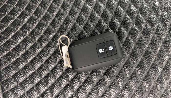 2020 Maruti Baleno ZETA PETROL 1.2, Petrol, Manual, 17,106 km, Key Close Up