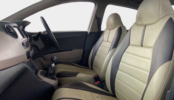 2017 Hyundai Xcent SX 1.2, Petrol, Manual, 39,965 km, Right Side Front Door Cabin