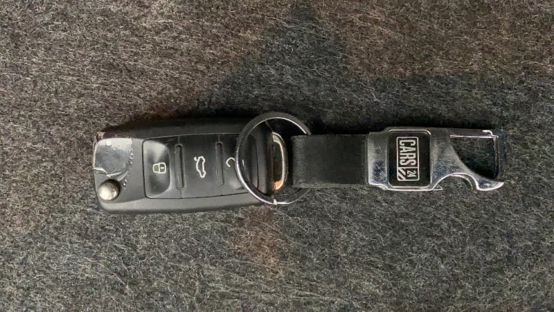 2017 Volkswagen Ameo COMFORTLINE 1.2L, Petrol, Manual, 24,452 km, Key Close Up