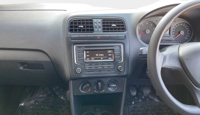 2017 Volkswagen Ameo COMFORTLINE 1.2L, Petrol, Manual, 24,452 km, Air Conditioner