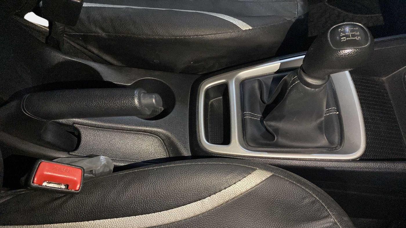 2020 Hyundai VENUE S 1.2, Petrol, Manual, 14,291 km, Gear Lever