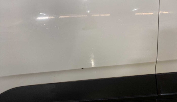 2020 Hyundai VENUE S 1.2, Petrol, Manual, 14,291 km, Front passenger door - Minor scratches