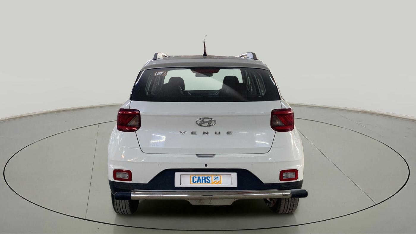 2020 Hyundai VENUE S 1.2, Petrol, Manual, 14,291 km, Back/Rear