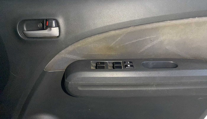 2011 Maruti Ritz VXI, Petrol, Manual, 59,456 km, Driver Side Door Panels Control