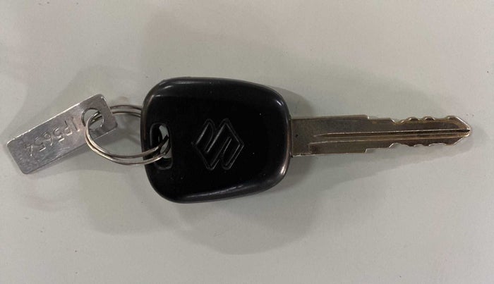 2011 Maruti Ritz VXI, Petrol, Manual, 59,456 km, Key Close Up
