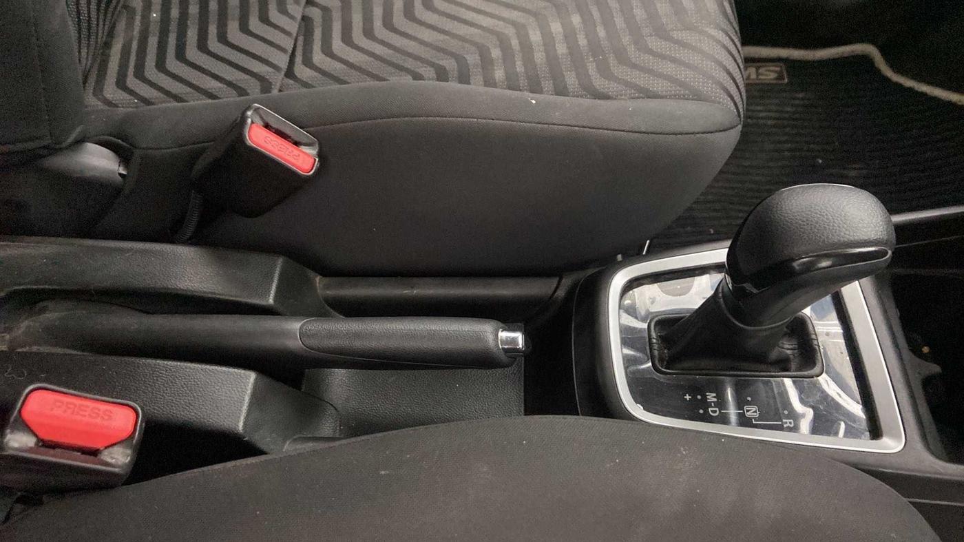 2019 Maruti Swift ZXI PLUS AMT, Petrol, Automatic, 36,023 km, Gear Lever