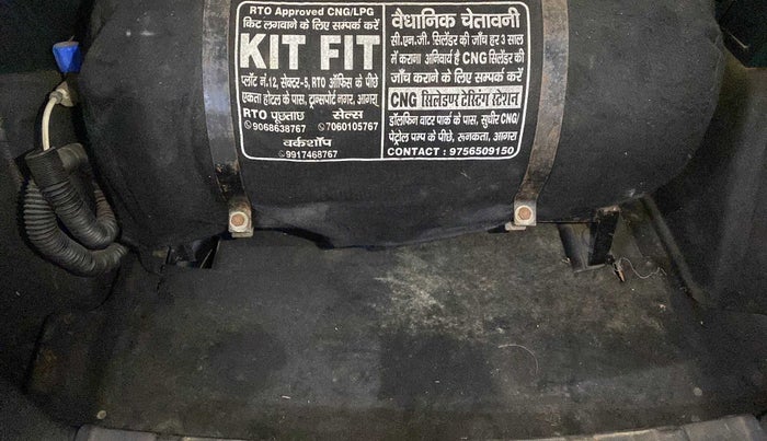 2018 Tata NEXON XM PETROL, CNG, Manual, 71,403 km, Boot Inside