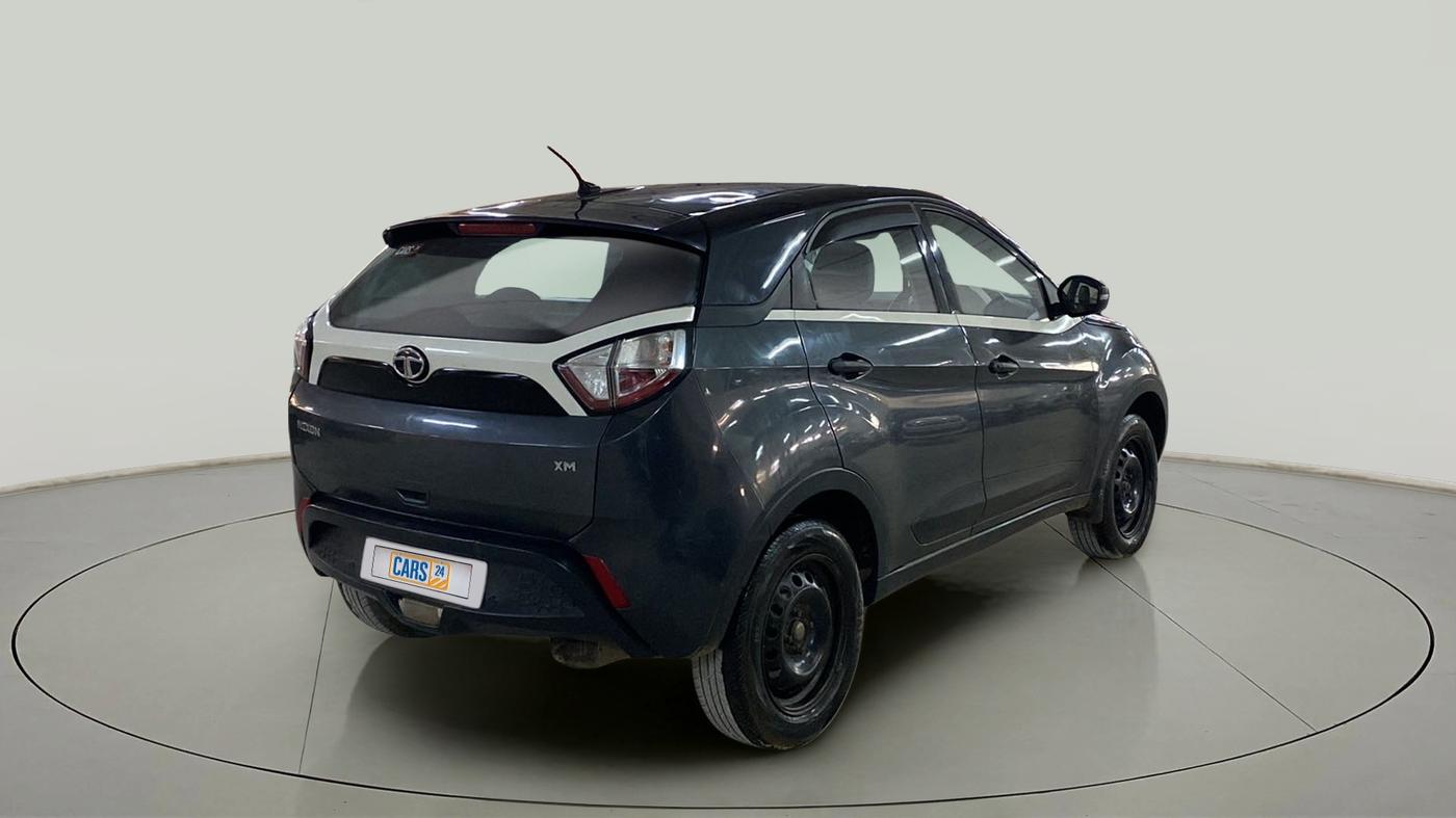 2018 Tata NEXON XM PETROL, CNG, Manual, 71,403 km, Right Back Diagonal