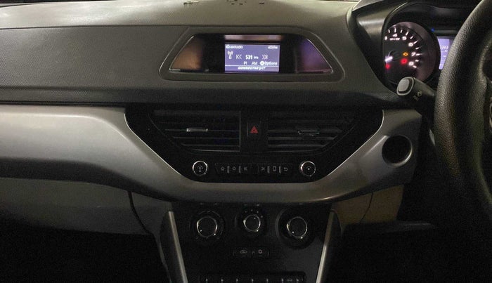 2018 Tata NEXON XM PETROL, CNG, Manual, 71,403 km, Air Conditioner