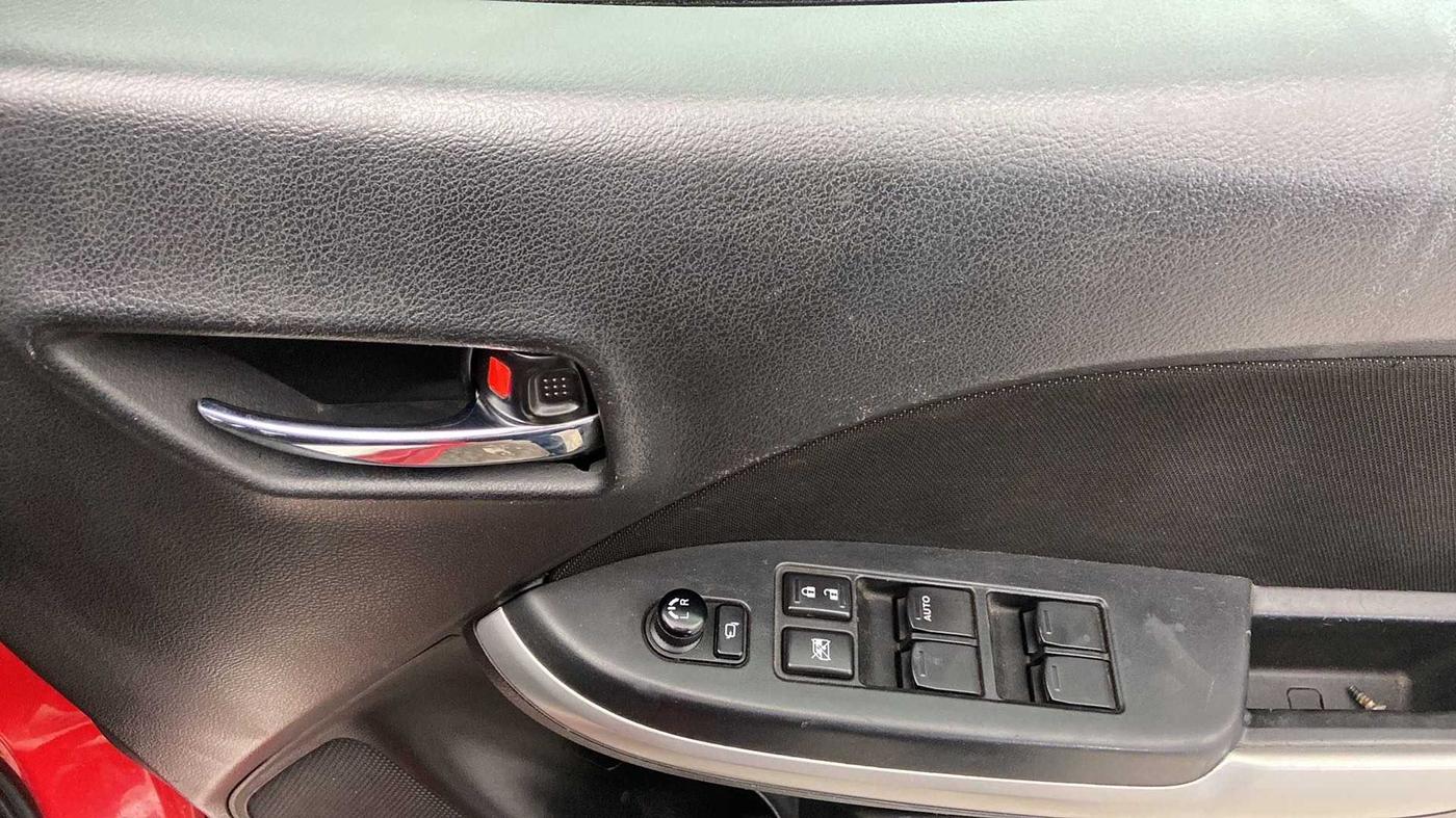 2017 Maruti Baleno ZETA CVT PETROL 1.2, CNG, Automatic, 50,882 km, Driver Side Door Panels Control