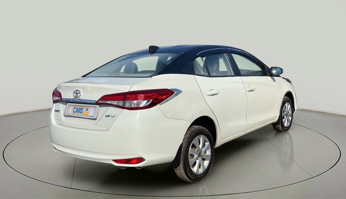 2018 Toyota YARIS V MT, Petrol, Manual, 63,429 km, Right Back Diagonal