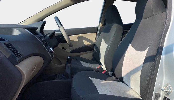 2017 Hyundai Eon ERA +, Petrol, Manual, 28,332 km, Right Side Front Door Cabin