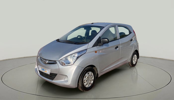 2017 Hyundai Eon ERA +, Petrol, Manual, 28,332 km, Left Front Diagonal