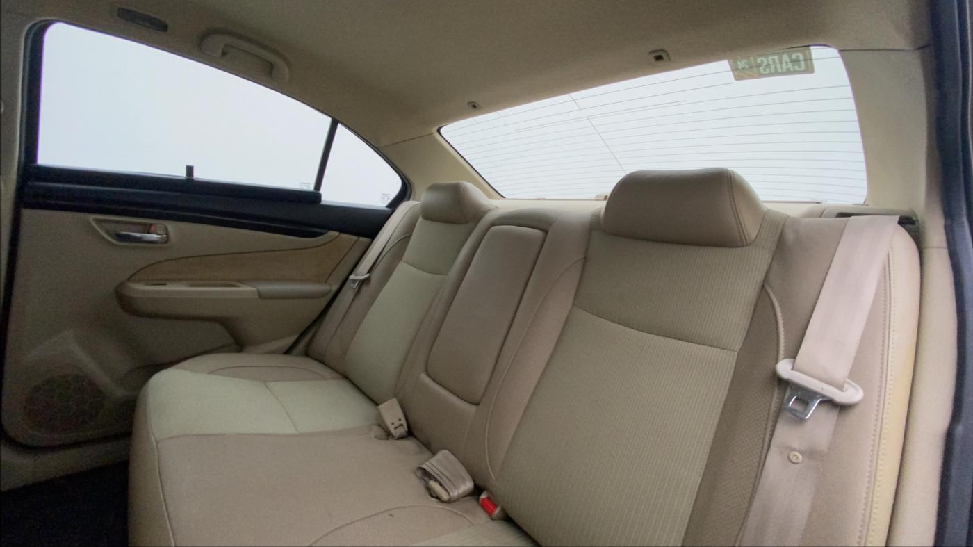 2016 Maruti Ciaz ZDI SHVS, Diesel, Manual, 71,483 km, Right Side Rear Door Cabin