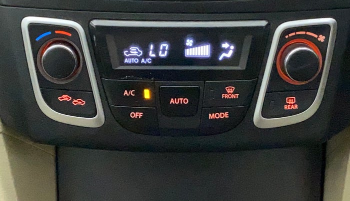 2016 Maruti Ciaz ZDI SHVS, Diesel, Manual, 71,483 km, Automatic Climate Control