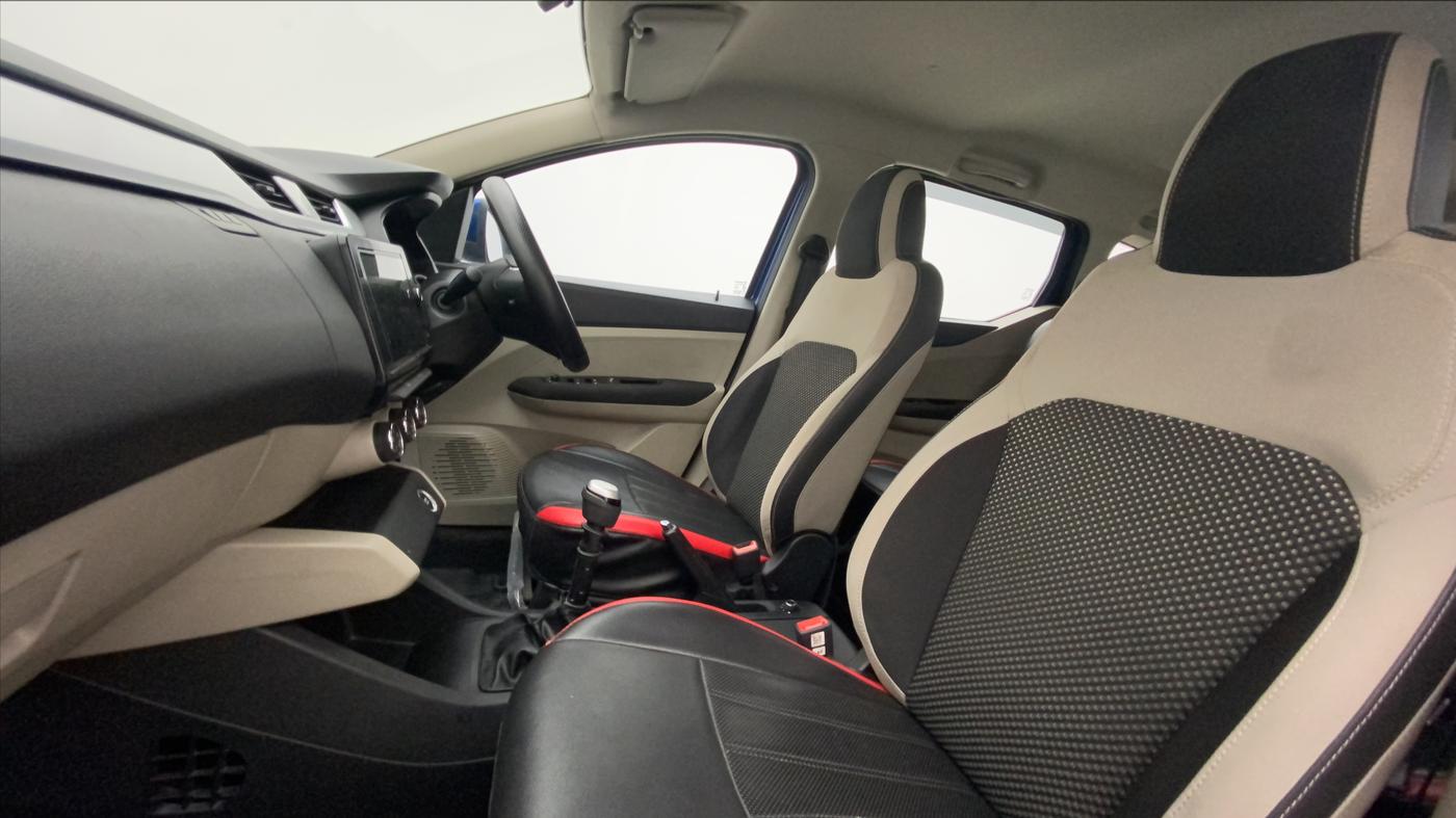 2020 Renault TRIBER RXZ, Petrol, Manual, 24,914 km, Right Side Front Door Cabin
