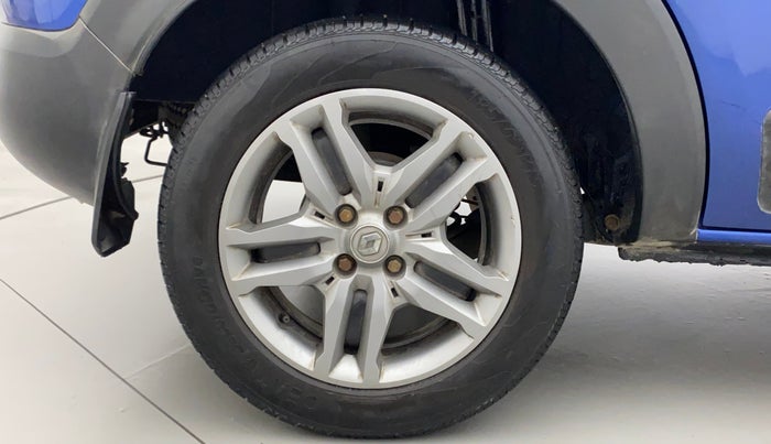 2020 Renault TRIBER RXZ, Petrol, Manual, 24,914 km, Right Rear Wheel
